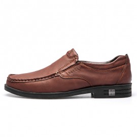 Men Retro Cow Leather Slip Resistant Slip On Casual Shoes